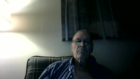 Snapshot of willnedoher chatting on 12-15-24, 02:48 Willhedoher online show from 12-15-24, 02:48