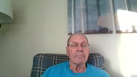 Snapshot of willnedoher chatting on 01-10-25, 01:52 Willhedoher online show from 01-10-25, 01:52