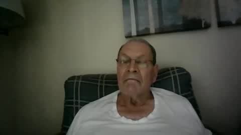 Snapshot of willnedoher chatting on 02-02-25, 01:30 Willhedoher online show from 02-02-25, 01:30