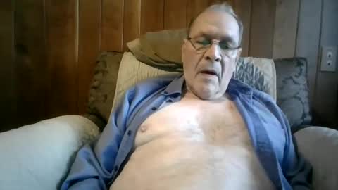 Snapshot of willnedoher chatting on 02-05-25, 01:11 Willhedoher online show from 02-05-25, 01:11