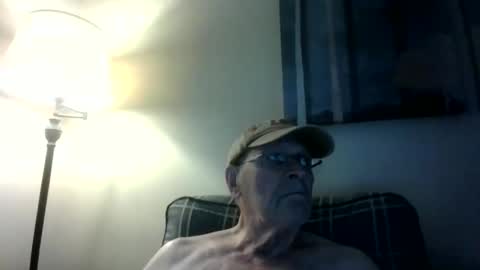 Snapshot of willnedoher chatting on 09-14-25, 01:10 Willhedoher online show from 09-14-25, 01:10