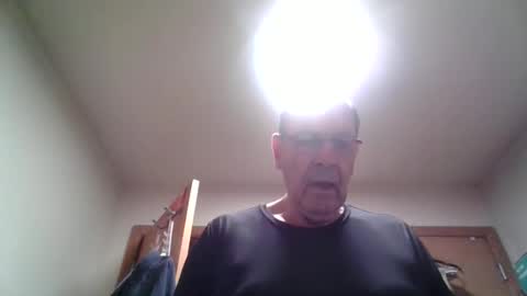 Snapshot of willnedoher chatting on 10-16-25, 03:02 Willhedoher online show from 10-16-25, 03:02