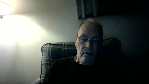 Snapshot of willnedoher chatting on 10-25-25, 12:34 Willhedoher online show from 10-25-25, 12:34
