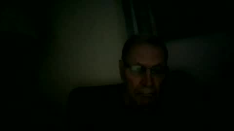 Snapshot of willnedoher chatting on 04-28-26, 11:37 Willhedoher online show from 04-28-26, 11:37