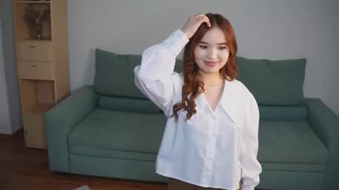 Snapshot of willodeanwassell chatting on 11-26-25, 04:46 Lulu first day here online show from 11-26-25, 04:46