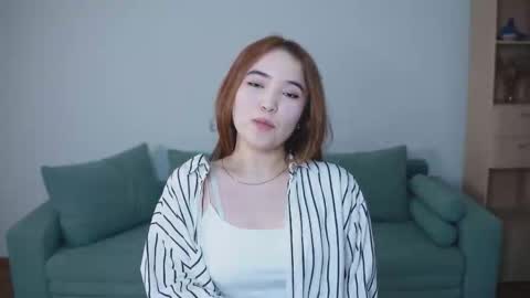 Snapshot of willodeanwassell chatting on 11-30-25, 05:44 Lulu first day here online show from 11-30-25, 05:44