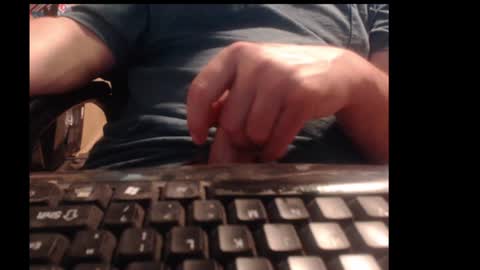 Snapshot of willowstick chatting on 07-04-26, 04:40 DrainMyBalls online show from 07-04-26, 04:40