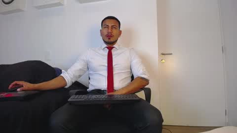Snapshot of willsandler1 chatting on 07-13-26, 07:38 Will Sandler online show from 07-13-26, 07:38
