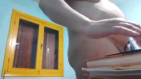 Snapshot of willvenezolano03 chatting on 09-18-25, 10:56 willvenezolano03 online show from 09-18-25, 10:56