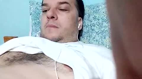 Snapshot of willvenezolano03 chatting on 11-10-25, 12:53 willvenezolano03 online show from 11-10-25, 12:53