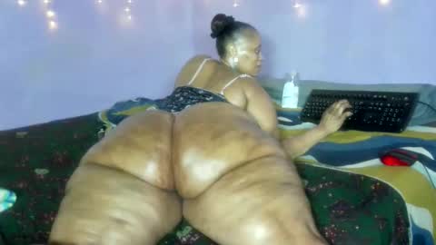 wilmaassylum online show from 12-20-25, 05:25