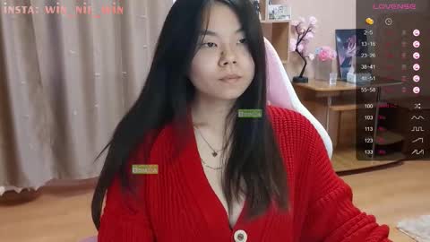 Winnie online show from 09-17-25, 06:04