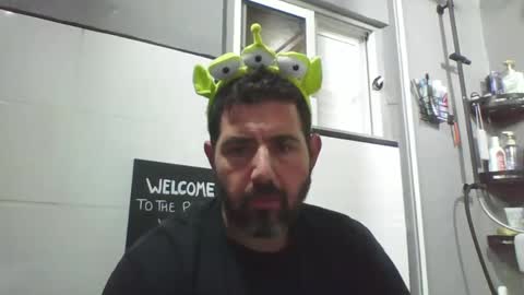 windowpane online show from 02-15-25, 05:50