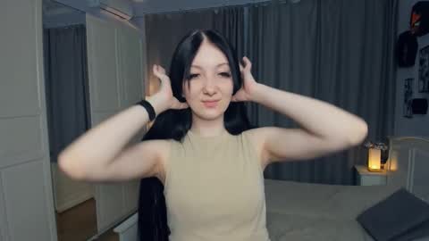 Snapshot of wine_on_lips chatting on 03-01-26, 02:19 Amalia and Mia online show from 03-01-26, 02:19