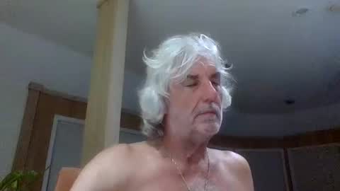 Gundja  Man online show from 03-12-26, 06:19