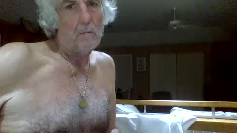 Gundja  Man online show from 04-12-26, 01:54