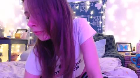 Eevie online show from 12-06-24, 12:23