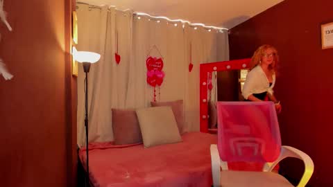 Wini Fer online show from 02-11-26, 01:05