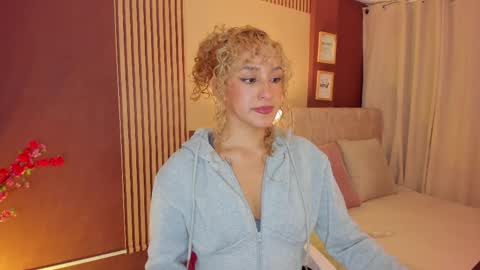 Wini Fer online show from 04-09-26, 12:43