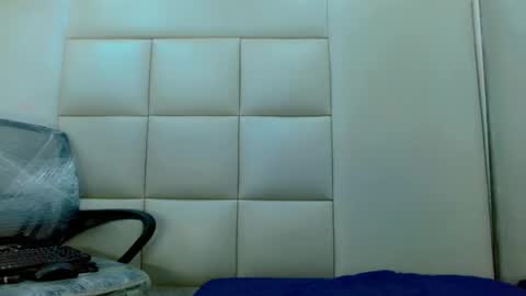 Snapshot of winnybarness chatting on 10-26-25, 02:23 WinnyBarness online show from 10-26-25, 02:23