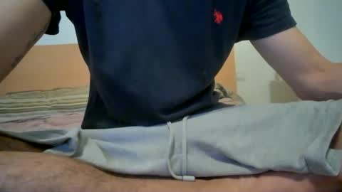 Snapshot of winston1414 chatting on 06-07-26, 05:38 JanCloud online show from 06-07-26, 05:38