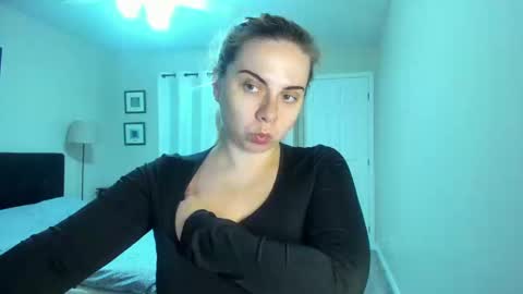 Winter Miracle online show from 09-26-25, 06:17