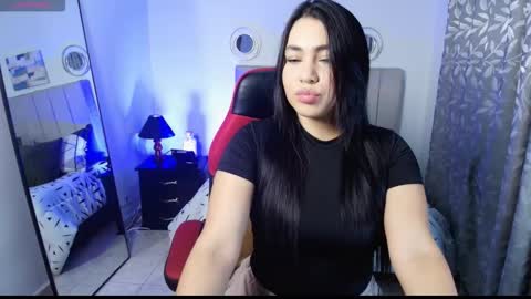 Snapshot of winter_night32 chatting on 02-27-26, 12:27 Liu online show from 02-27-26, 12:27