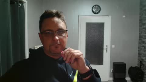 Dirty online show from 04-11-26, 05:39