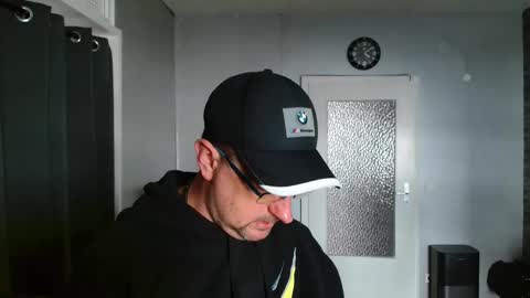 Dirty online show from 04-20-26, 02:09