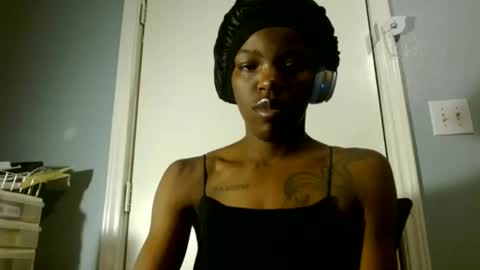 Chanel online show from 02-21-25, 03:56