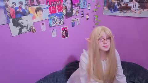 Lina online show from 03-10-26, 05:51