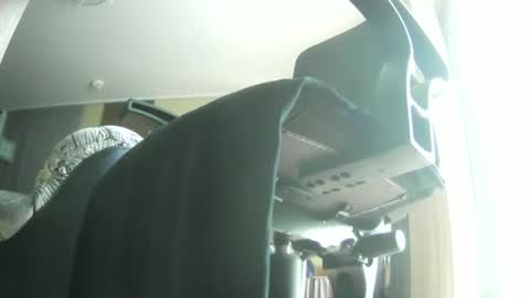 Snapshot of wixer1970 chatting on 11-01-25, 12:18 wixer1970 online show from 11-01-25, 12:18