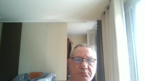 Snapshot of wixer1970 chatting on 06-08-26, 02:28 wixer1970 online show from 06-08-26, 02:28