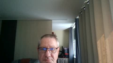 wixer1970 online show from 08-05-26, 12:08
