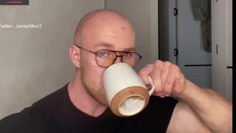 Wlademar online show from 11-15-25, 03:48