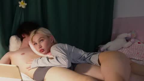 Snapshot of wladilia chatting on 05-28-26, 09:12 wladilia online show from 05-28-26, 09:12