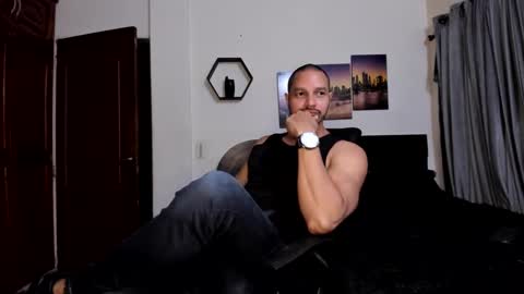 Snapshot of wncmodels chatting on 09-24-25, 03:21 Magnus Dark independent model online show from 09-24-25, 03:21