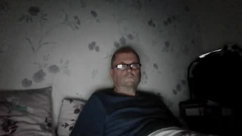 Snapshot of wobble444 chatting on 07-22-26, 01:30 wobble444 online show from 07-22-26, 01:30