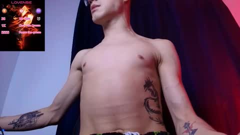  W O L F  online show from 01-08-26, 11:45