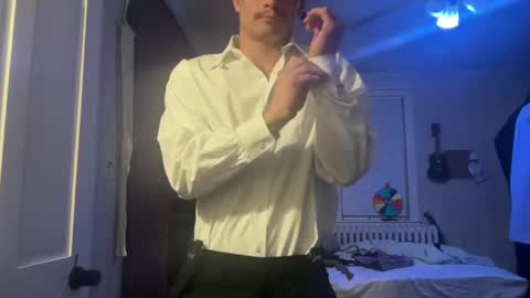 Snapshot of wolfblazer5 chatting on 01-16-25, 11:37 Wolfblazer online show from 01-16-25, 11:37