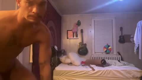 Snapshot of wolfblazer5 chatting on 01-17-25, 11:49 Wolfblazer online show from 01-17-25, 11:49