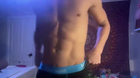 Snapshot of wolfblazer5 chatting on 01-22-25, 11:01 Wolfblazer online show from 01-22-25, 11:01