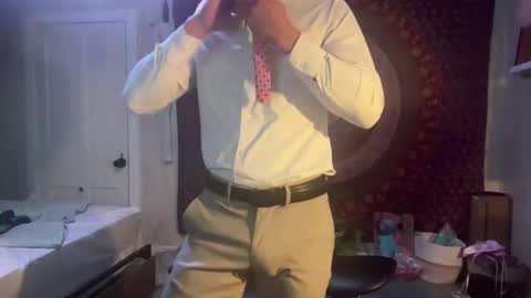 Snapshot of wolfblazer5 chatting on 01-26-25, 12:22 Wolfblazer online show from 01-26-25, 12:22