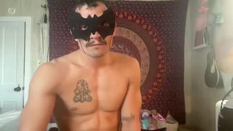 Snapshot of wolfblazer5 chatting on 01-28-25, 05:56 Wolfblazer online show from 01-28-25, 05:56