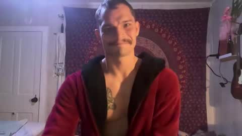 Snapshot of wolfblazer5 chatting on 02-12-25, 10:14 Wolfblazer online show from 02-12-25, 10:14