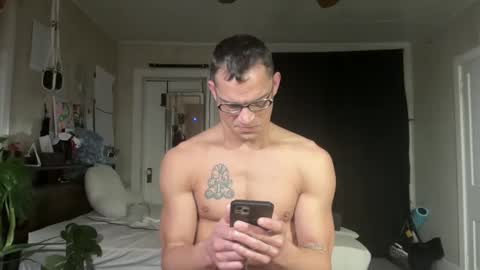 Snapshot of wolfblazer5 chatting on 02-24-25, 10:48 Wolfblazer online show from 02-24-25, 10:48