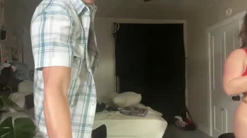 Snapshot of wolfblazer5 chatting on 02-27-25, 11:37 Wolfblazer online show from 02-27-25, 11:37