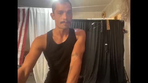 Snapshot of wolfblazer5 chatting on 09-15-25, 10:59 Wolfblazer online show from 09-15-25, 10:59