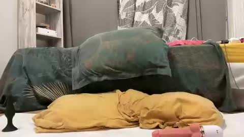 Sweetdog online show from 01-21-25, 02:11