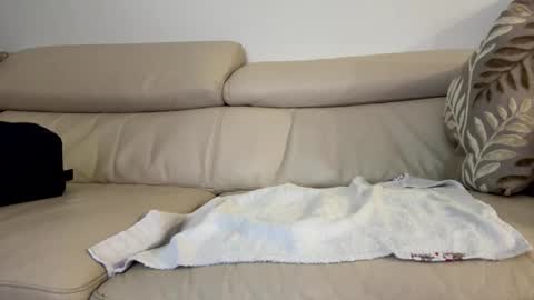 wolf online show from 01-12-26, 02:50